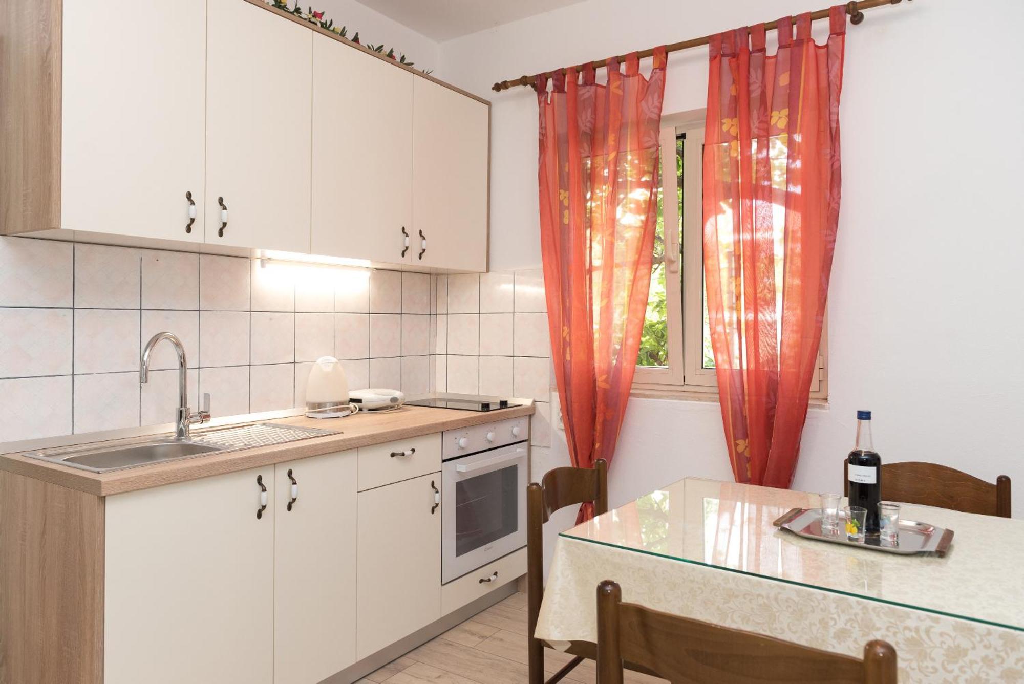 Apartments Vodice Olga Matic Bagian luar foto